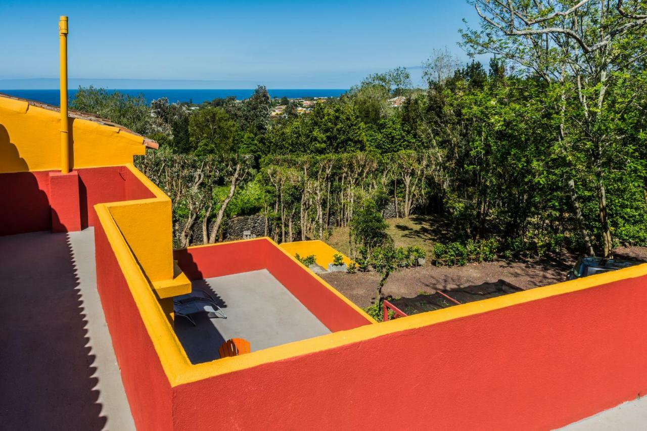 A Casa Amarela Capelas Exterior foto